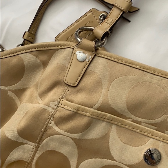 Coach Monogram Tote - Picture 5 of 5